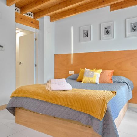 Apartamento De Diseno En La Plaza Del Carmen F1 Valencia Exterior photo