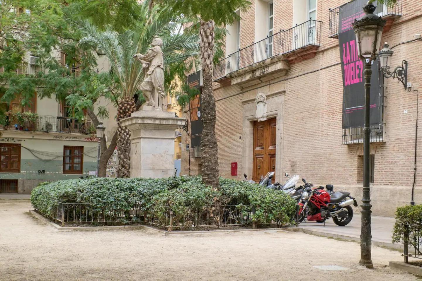Apartamento De Diseno En La Plaza Del Carmen F1 Valencia Exterior photo