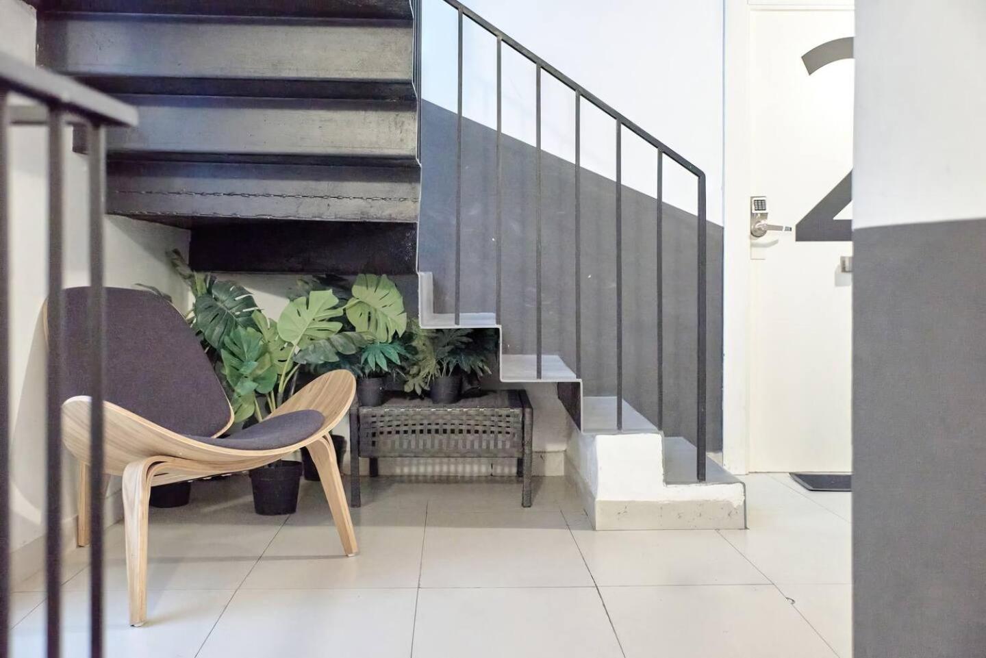 Apartamento De Diseno En La Plaza Del Carmen F1 Valencia Exterior photo