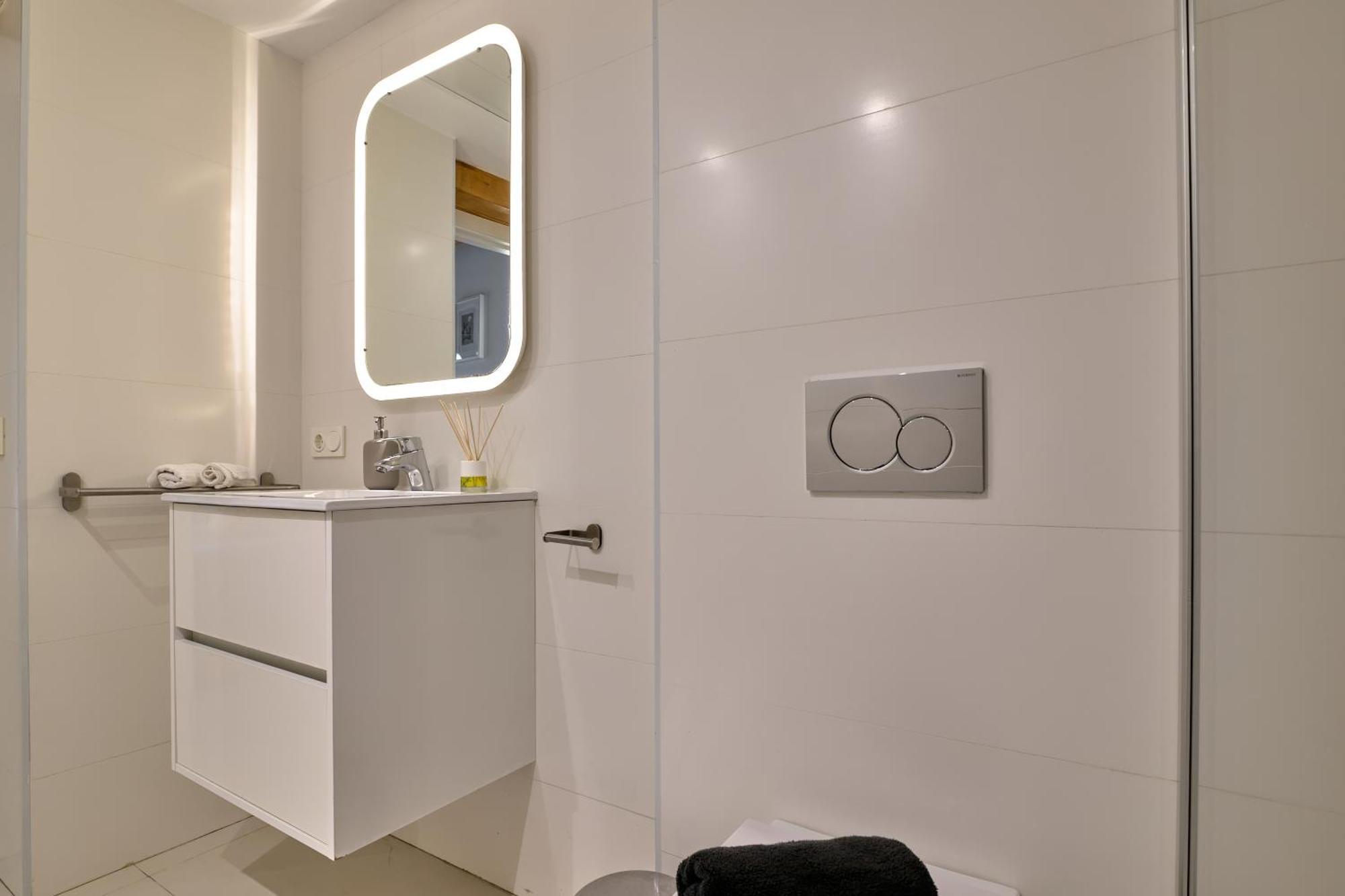 Apartamento De Diseno En La Plaza Del Carmen F1 Valencia Exterior photo